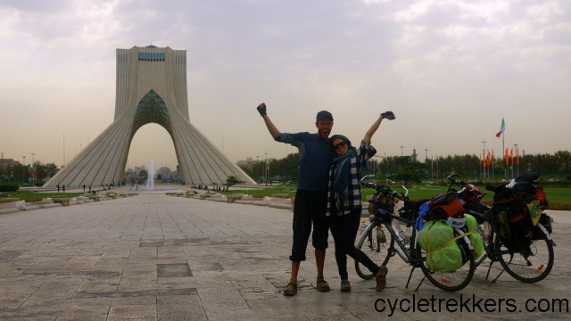 Discovering Iran by bicycle