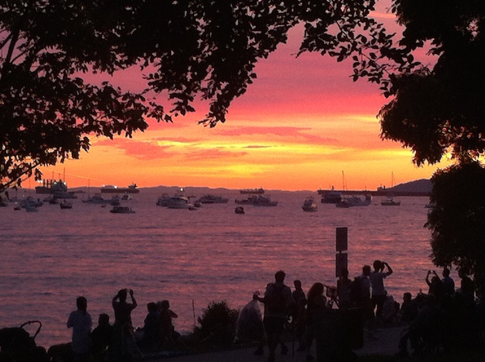 Sunset in Vancouver, while waiting for the fireworks to start, Vancouver City Guide for Cycle Tourists