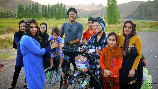 Discovering Iran by bicycle