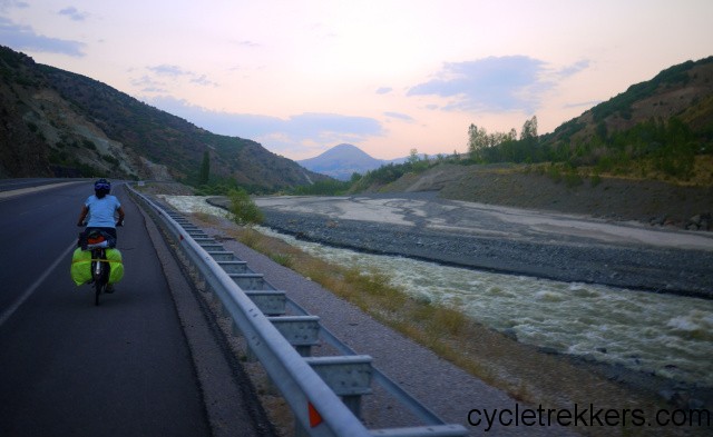 Cycling the silk road in Eastern Turkey